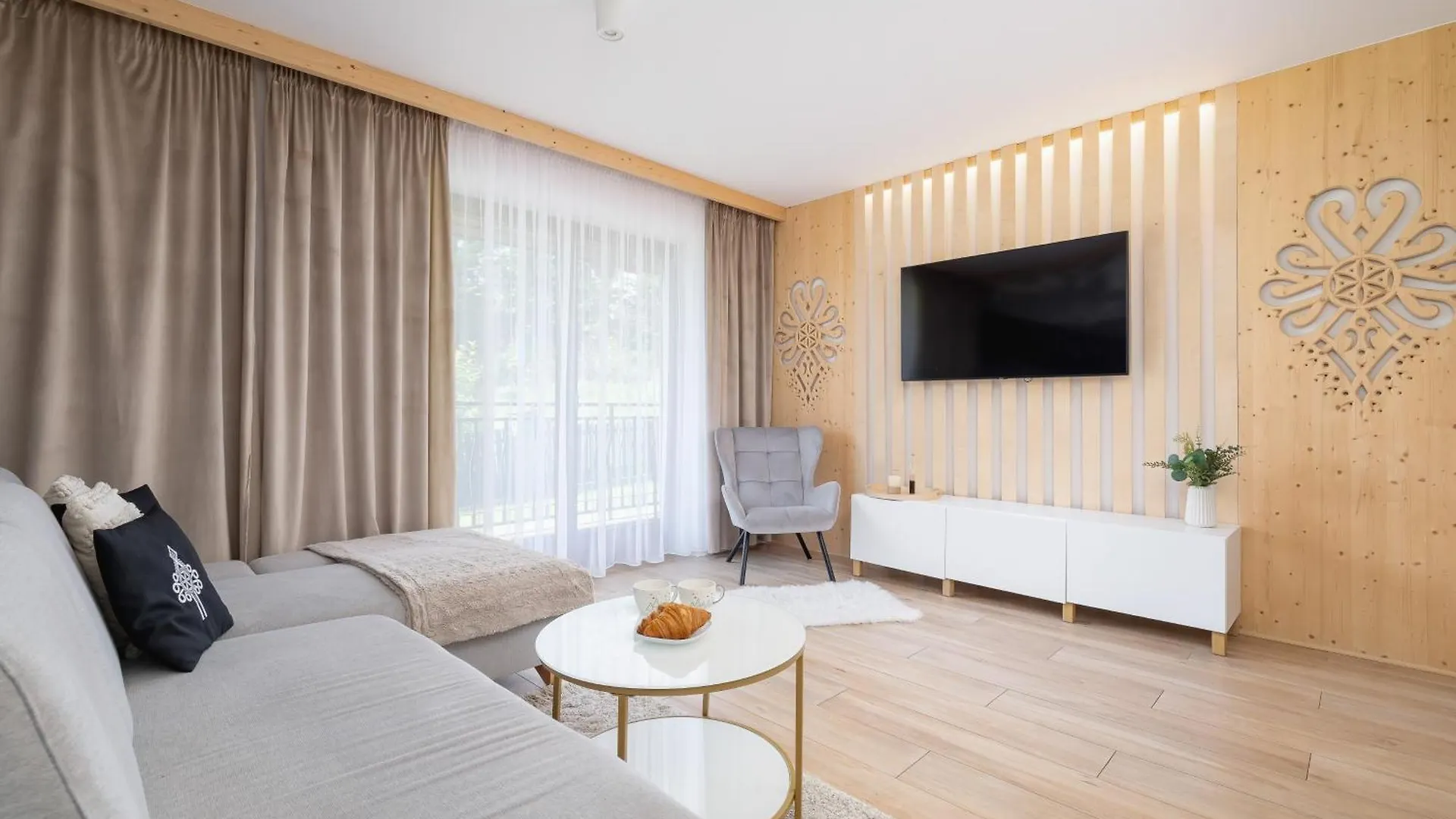 Exclusive Apartments With Air Conditioning And Balcony By Renters Prestige Zakopane