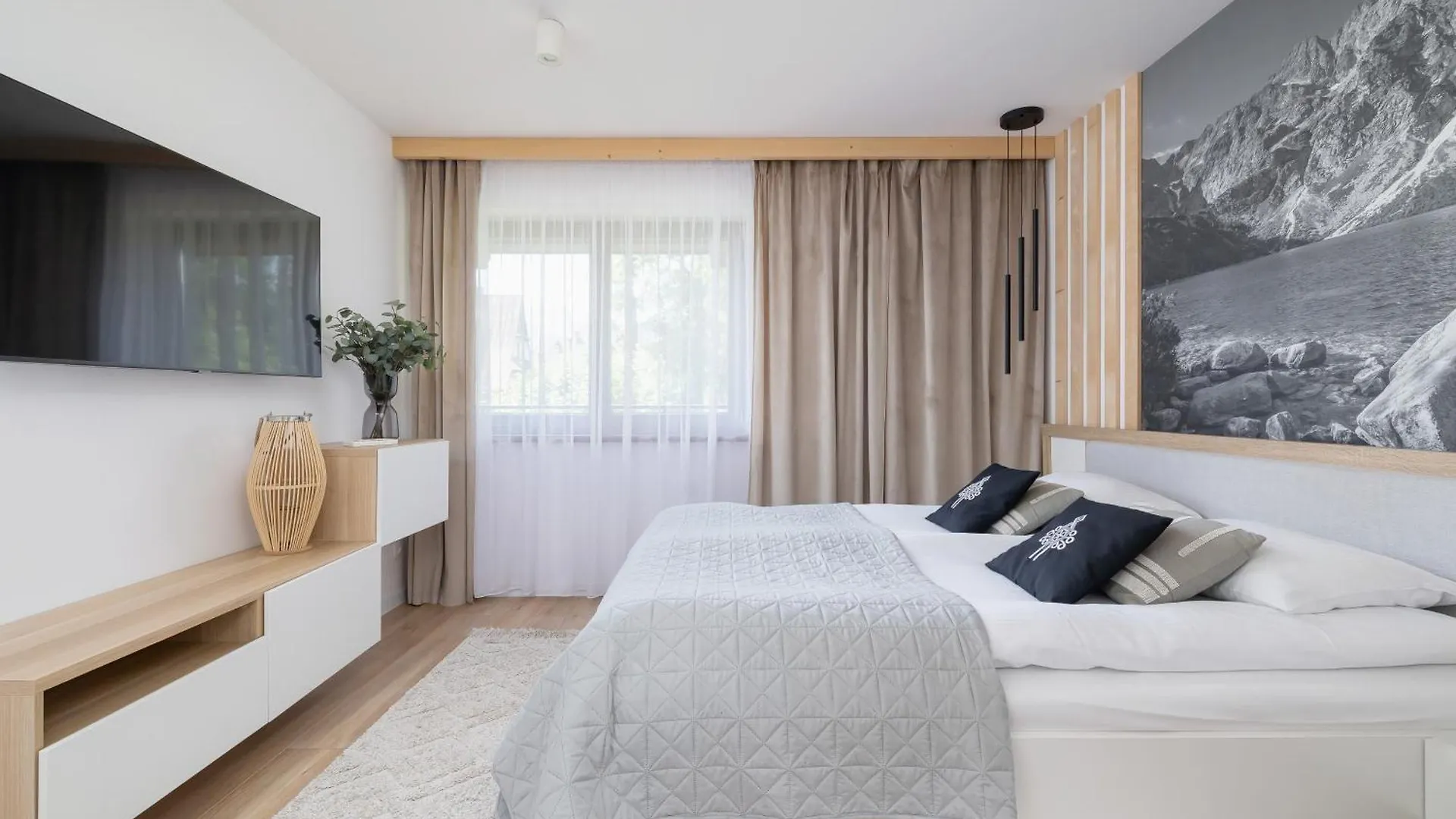 Exclusive Apartments With Air Conditioning And Balcony By Renters Prestige Zakopane