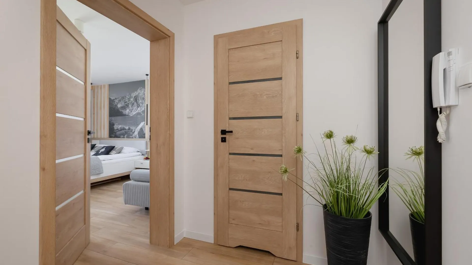 Exclusive Apartments With Air Conditioning And Balcony By Renters Prestige Zakopane 0*,  Polonia