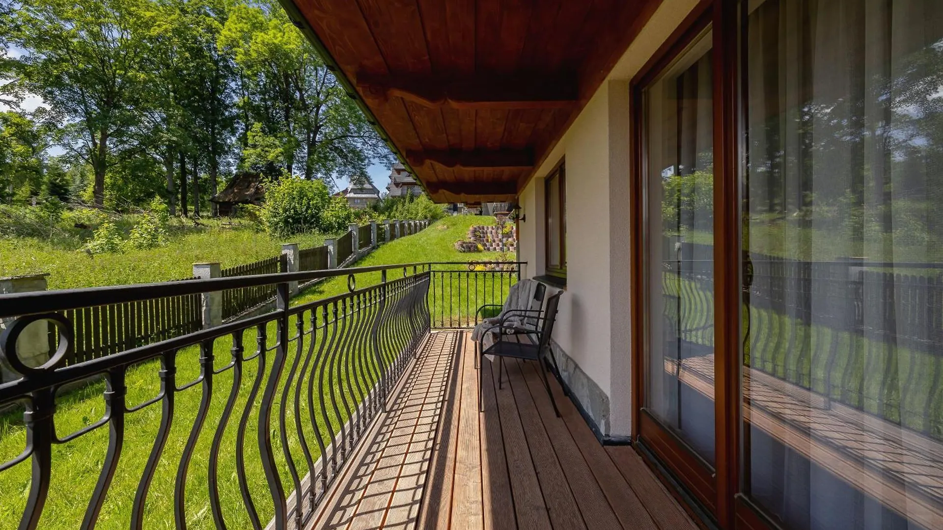 Exclusive Apartments With Air Conditioning And Balcony By Renters Prestige Zakopane