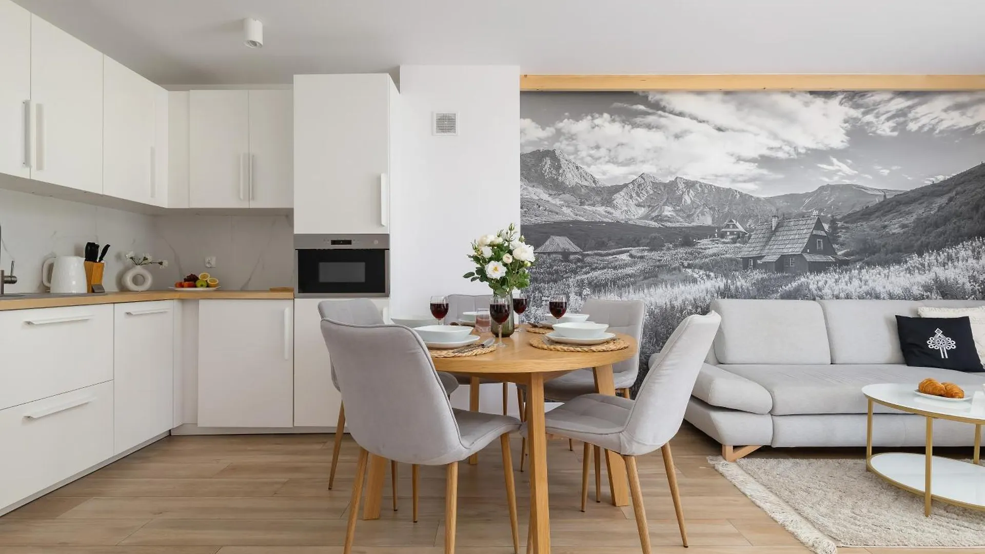 Exclusive Apartments With Air Conditioning And Balcony By Renters Prestige Zakopane 0*,